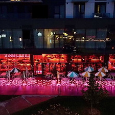 Beautiful-Restaurant-Terrasse-Decoration-In-Laval 8